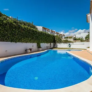Algarden Olhos D'agua Apartamento